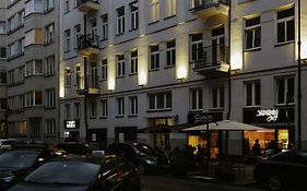 City Garage Apartment - Lwowska 9